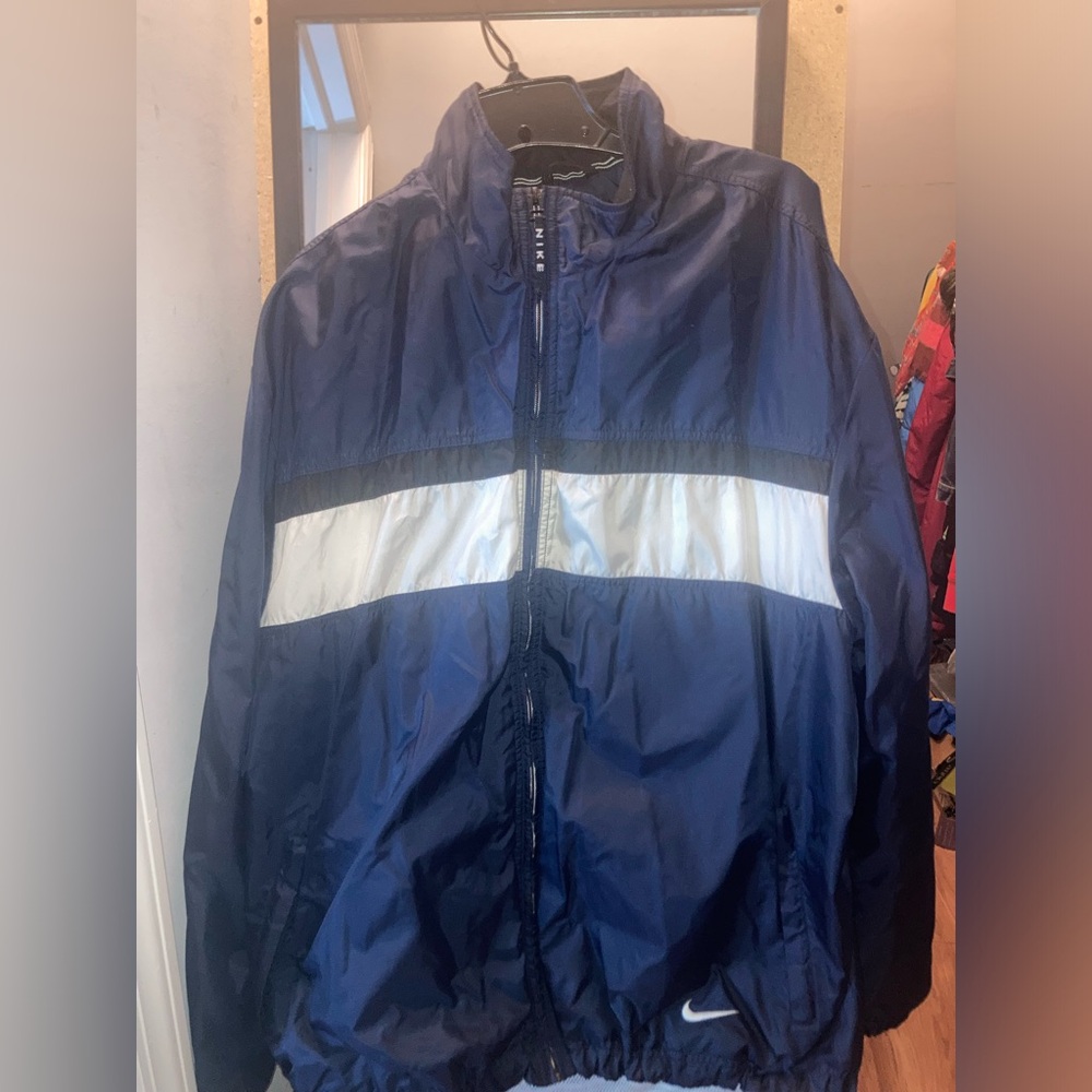 Nike navy blue and white windbreaker size XL
